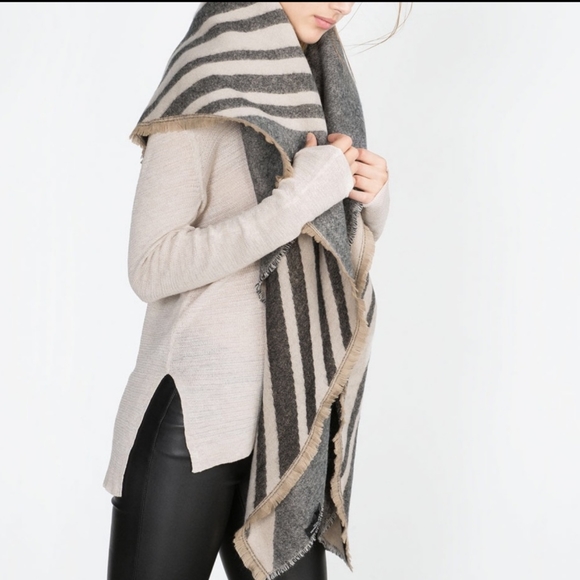 NWT! Zara Blanket Scarf
